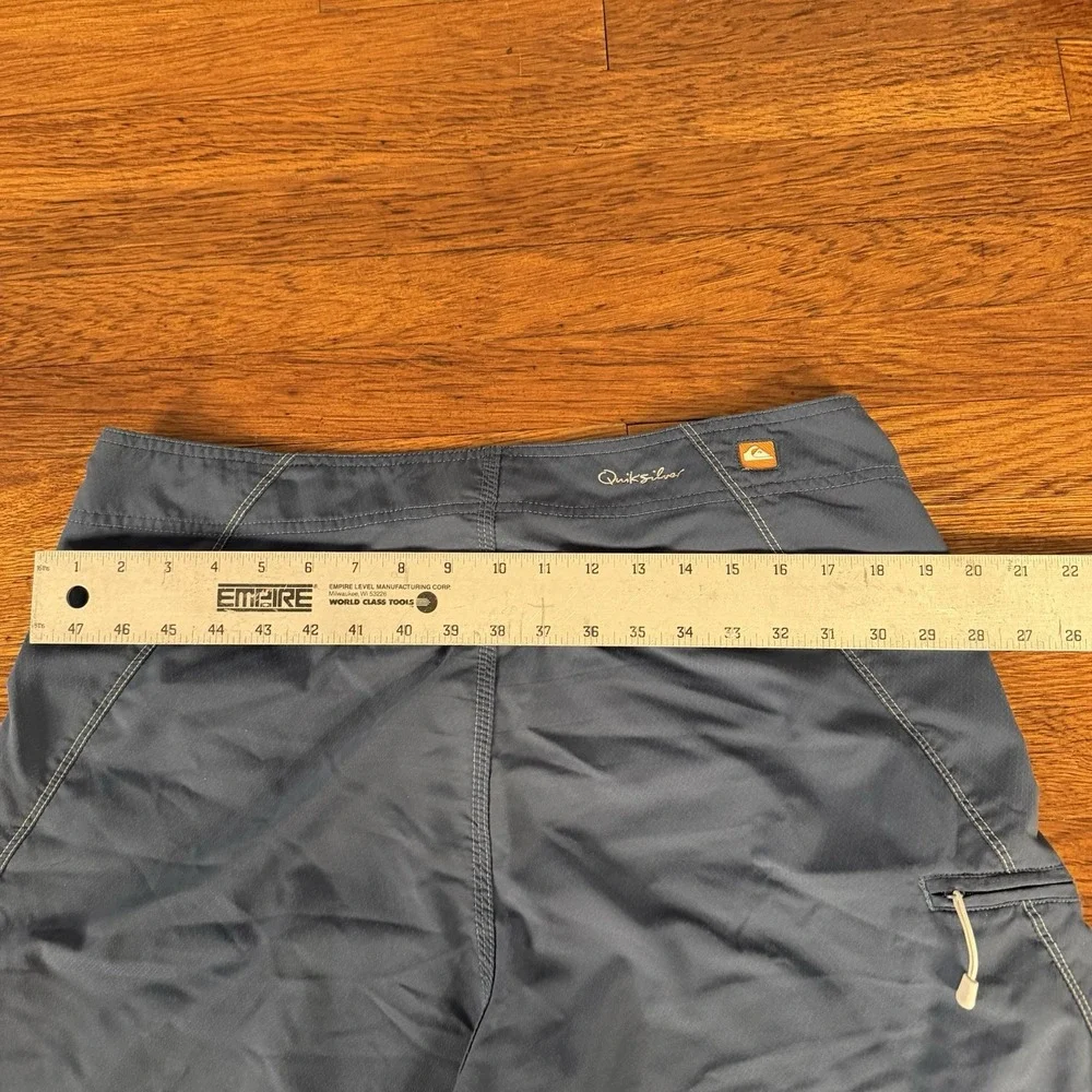 Quiksilver Men's Everyday Solid Boardshorts In A Slate Blue Beach/Surf Size 36